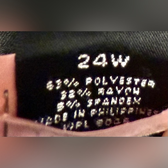 Style & Co Woman Plus Size 24W Pencil Skirt - Faux Leather Trim - Dry Cleaned - Picture 7 of 8